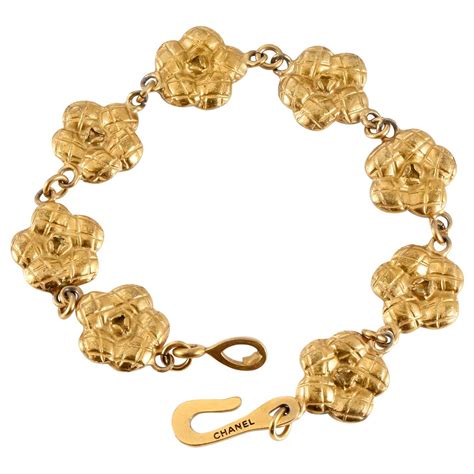 bracelet chanel camelia prix